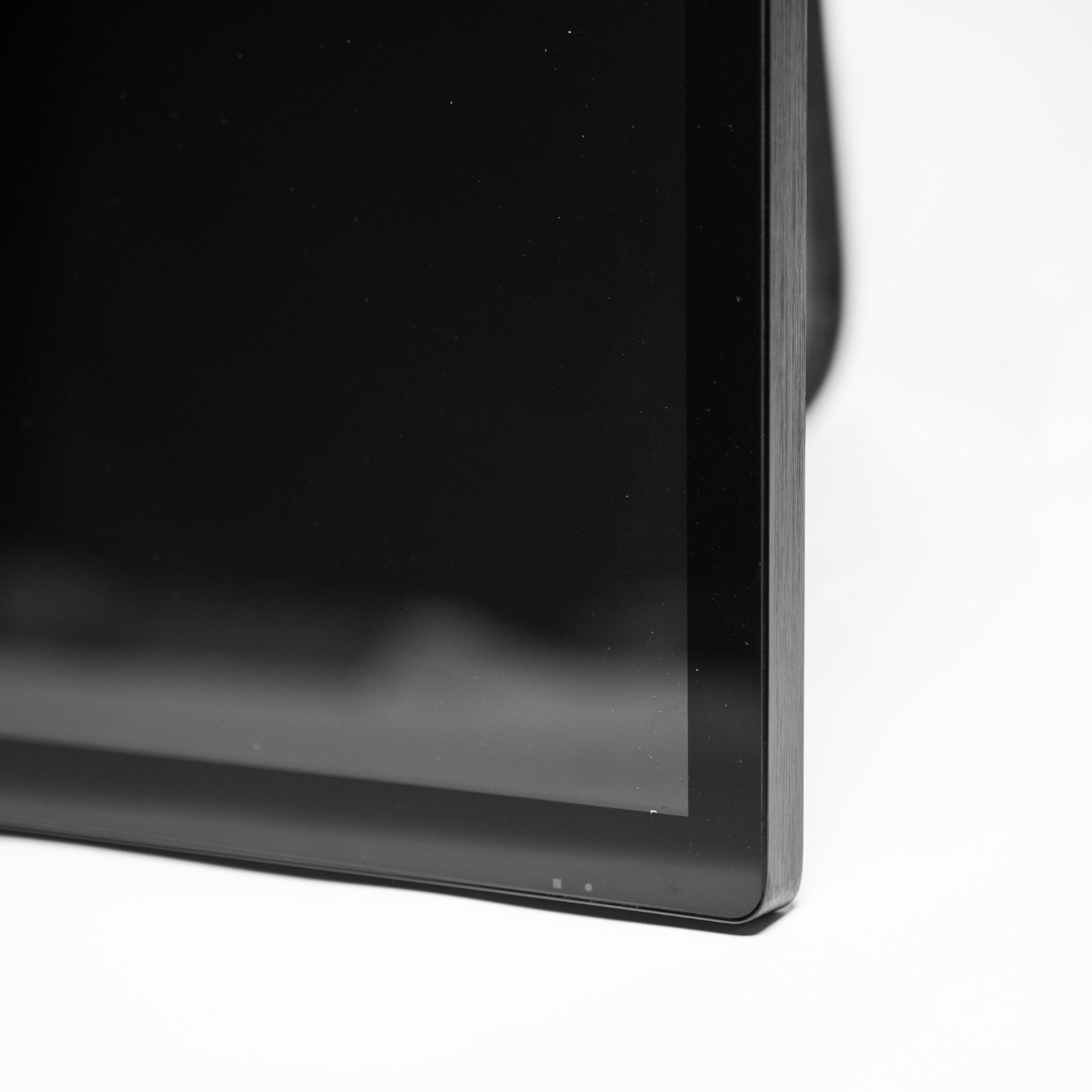43" 4K Touchscreen Golf Simulator Monitor